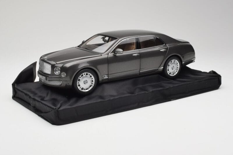 Bentley Mulsanne Brodgar Metallic Minichamps 1:18 BL843 Metal