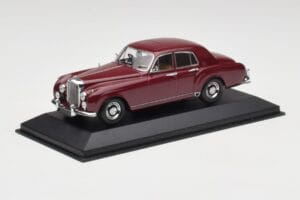 Bentley S1 Continental Flying Spur Bordowy Minichamps 1:43 436139550 Metal — zdjęcie 2 z 4