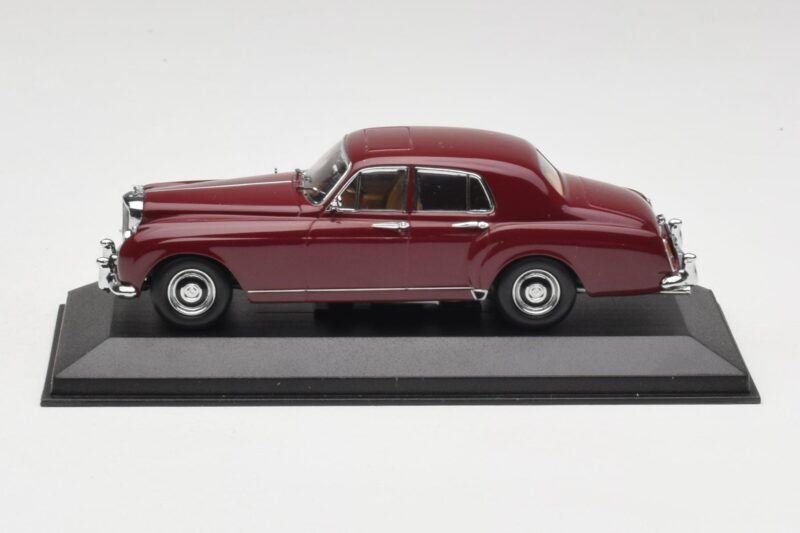 Bentley S1 Continental Flying Spur Bordowy Minichamps 1:43 436139550 Metal