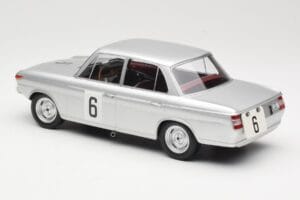 BMW 1800 TiSA #6 J. Munaron / K. Eppelein 24 Hours of Spa 1965 Minichamps 1:18 155652906 Metal — zdjęcie 5 z 6