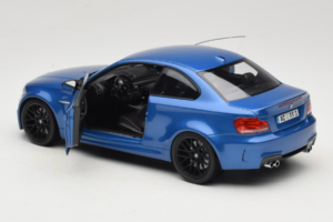 BMW 1M Coupe E82 Blue Metallic Minichamps 1:18 110020025 Metal — zdjęcie 5 z 8