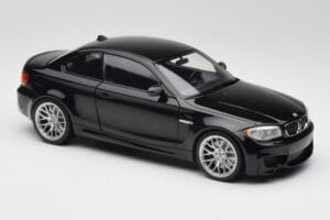 BMW 1M Coupe E82 Black Metallic Minichamps 1:18 110020021 Metal — zdjęcie 6 z 8