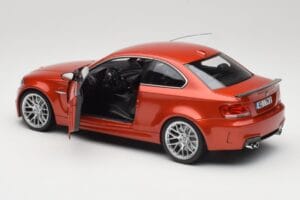 BMW 1M Coupe E82 Sakhir Orange Metallic Minichamps 1:18 110020020 Metal — zdjęcie 5 z 8