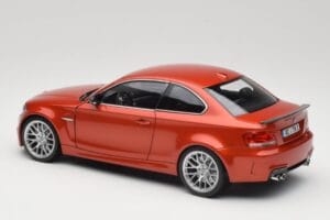 BMW 1M Coupe E82 Sakhir Orange Metallic Minichamps 1:18 110020020 Metal — zdjęcie 7 z 8