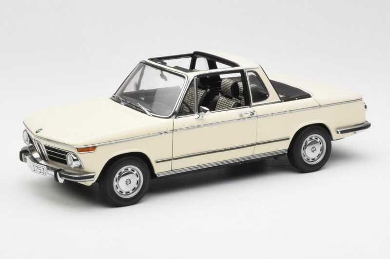 BMW 2002 Baur Kabriolet E10 Chamonix Biały AUTOart 1:18 70532 Metal