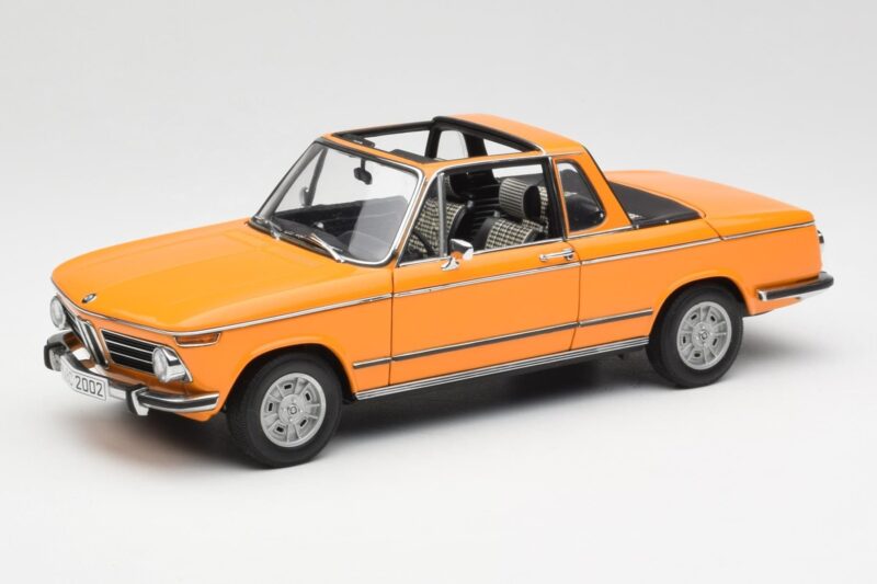 BMW 2002 E10 Kabriolet Colorado Pomarańczowy AUTOart 1:18 80430300713 Metal