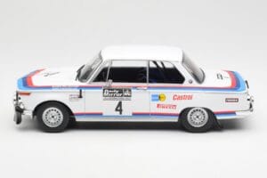 BMW 2002 #4 B. Waldegard / H. Thorzelius RAC Rally 1973 IXO 1:18 18RMC163 Metal — zdjęcie 3 z 6