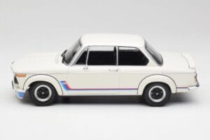 BMW 2002 Tii Turbo Alpine White Minichamps 1:18 155026200 Metal — zdjęcie 3 z 6