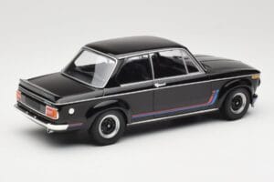 BMW 2002 Turbo Czarny Minichamps 1:18 155026204 Metal — zdjęcie 2 z 6