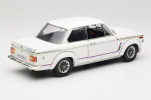 BMW 2002 Turbo E10 Biały Anson 1:18 30393 Metal — zdjęcie 3 z 8