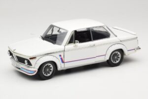 BMW 2002 Turbo E10 Biały Anson 1:18 30393 Metal