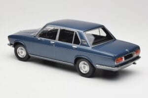 BMW 2500 E3 Blue Metallic Minichamps 1:18 155029200 Metal — zdjęcie 5 z 6