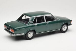 BMW 2500 E3 Green Metallic Minichamps 1:18 155029201 Metal — zdjęcie 2 z 6