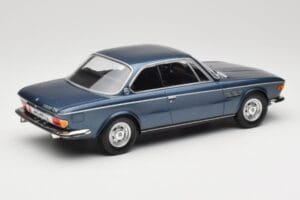 BMW 2800 CS E9 Niebieski Metalik Minichamps 1:18 155028032 Metal — zdjęcie 2 z 6