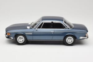 BMW 2800 CS E9 Niebieski Metalik Minichamps 1:18 155028032 Metal — zdjęcie 3 z 6