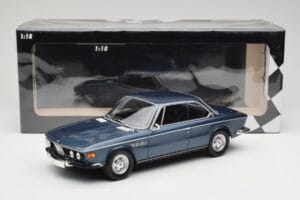 BMW 2800 CS E9 Niebieski Metalik Minichamps 1:18 155028032 Metal — zdjęcie 6 z 6