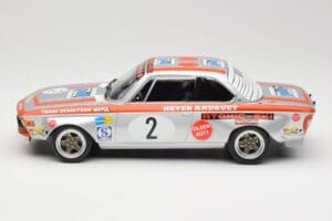 BMW 2800 CS E9 #2 Team Schnitzer J. Fitzpatrick / H. Heyer Winners Grand Prix Touring Cars Nurburgring 1972 Minichamps 1:18 1 — zdjęcie 3 z 6