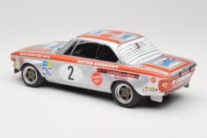BMW 2800 CS E9 #2 Team Schnitzer J. Fitzpatrick / H. Heyer Winners Grand Prix Touring Cars Nurburgring 1972 Minichamps 1:18 1 — zdjęcie 5 z 6