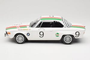 BMW 2800 CS E9 #9 Castrol BMW T. Moorkens / E. Haxhe 24 Hours of Spa 1971 Minichamps 1:18 155712709 Metal — zdjęcie 3 z 6
