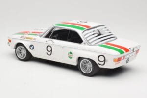 BMW 2800 CS E9 #9 Castrol BMW T. Moorkens / E. Haxhe 24 Hours of Spa 1971 Minichamps 1:18 155712709 Metal — zdjęcie 5 z 6