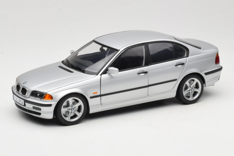 BMW 3 Series E46 Srebrny UT Models 1:18 80439421535 Metal
