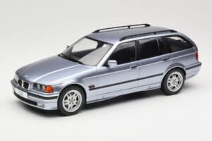 BMW 3 Series E36 Touring Blue Metallic MCG 1:18 MCG18365 Metal