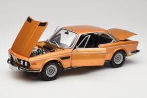 BMW 3.0 CSi E9 Gold Metallic Minichamps 1:18 180029027 Metal — zdjęcie 2 z 8