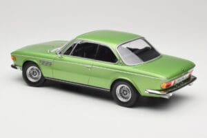 BMW 3.0 CSi E9 Green Metallic Minichamps 1:18 155028034 Metal — zdjęcie 5 z 6