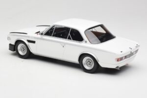 BMW 3.0 CSL E9 Chamonix White Otto 1:18 OT1145 Żywica — zdjęcie 5 z 6