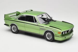 BMW 3.0 CSL E9 Green Metallic Minichamps 1:18 155028132 Metal — zdjęcie 4 z 6