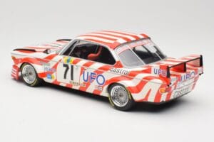 BMW 3.0 CSL E9 #71 Luigi Racing P. Xhenceval / J. Dieudonné 24 Hours of Le Mans 1977 Minichamps 1:18 155772571 Metal — zdjęcie 5 z 6