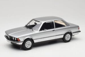 BMW 320 E21 Srebrny Minichamps 1:18 107024200 Żywica