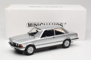 BMW 320 E21 Srebrny Minichamps 1:18 107024200 Żywica — zdjęcie 6 z 6