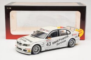 BMW 320i E46 #43 D. Muller WTCC 2005 AUTOart 1:18 80543 Metal — zdjęcie 6 z 6