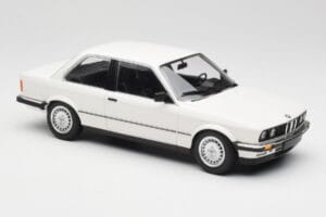 BMW 323i E21 Biały Minichamps 1:18 155026005 Metal — zdjęcie 4 z 6