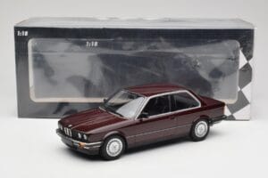 BMW 323i E30 Dark Red Metallic Minichamps 1:18 155026007 Metal — zdjęcie 6 z 6