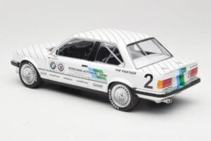 BMW 325i E30 #2 O. Manthey Vogelsang Automobile 3rd Place Eifel Race DTM 1986 Minichamps 1:18 155862602 Metal — zdjęcie 5 z 6