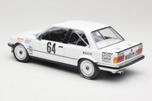 BMW 325i E30 #64 Auto Budde K. Oestreich / E. Rensing Winner 24 Hours Nürburgring 1986 Minichamps 1:18 155862664 Metal — zdjęcie 4 z 6