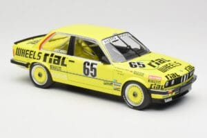 BMW 325i E30 #65 Auto Budde D. Hamelmann / K. Walterscheid 24 Hours Nürburgring 1986 Minichamps 1:18 155862665 Metal — zdjęcie 4 z 6