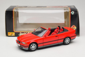BMW 325i E36 Kabriolet Czerwony Maisto 1:18 50229 Metal — zdjęcie 8 z 8