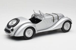 BMW 328 Srebrny Minichamps 1:18 155025030 Metal — zdjęcie 2 z 6