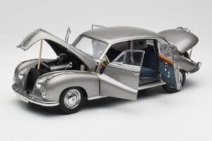 BMW 502 2.6 Luxus Silver Beige Metallic AUTOart 1:18 70591 Metal — zdjęcie 2 z 8