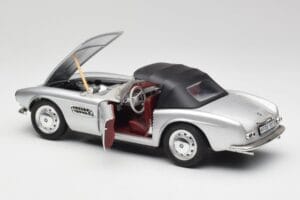 BMW 507 Srebrny Revell 1:18 9034 Metal — zdjęcie 5 z 8
