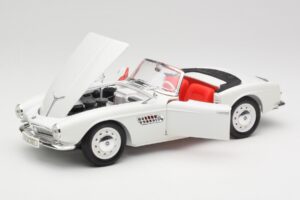 BMW 507 Touring Sport Feather White Revell 1:18 8810 Metal — zdjęcie 2 z 8