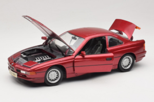 BMW 850i E31 Czerwony Tchibo 1:18 36157 Metal — zdjęcie 2 z 8