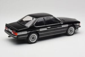 BMW Alpina B7 Turbo E24 Diamond Black MCG 1:18 MCG18235 Metal — zdjęcie 2 z 6