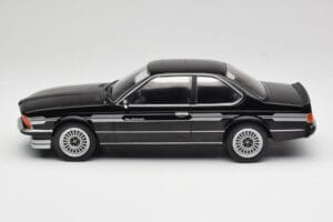 BMW Alpina B7 Turbo E24 Diamond Black MCG 1:18 MCG18235 Metal — zdjęcie 3 z 6