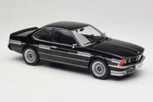 BMW Alpina B7 Turbo E24 Diamond Black MCG 1:18 MCG18235 Metal — zdjęcie 4 z 6