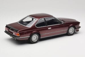 BMW 635 CSi E24 Karmesinrot Metallic Minichamps 1:18 155028105 Metal — zdjęcie 2 z 6