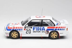 BMW E30 M3 #20 M. Duez / A. Lopes 1000 Lakes Rally 1989 IXO 1:18 18RMC132 Metal — zdjęcie 3 z 6